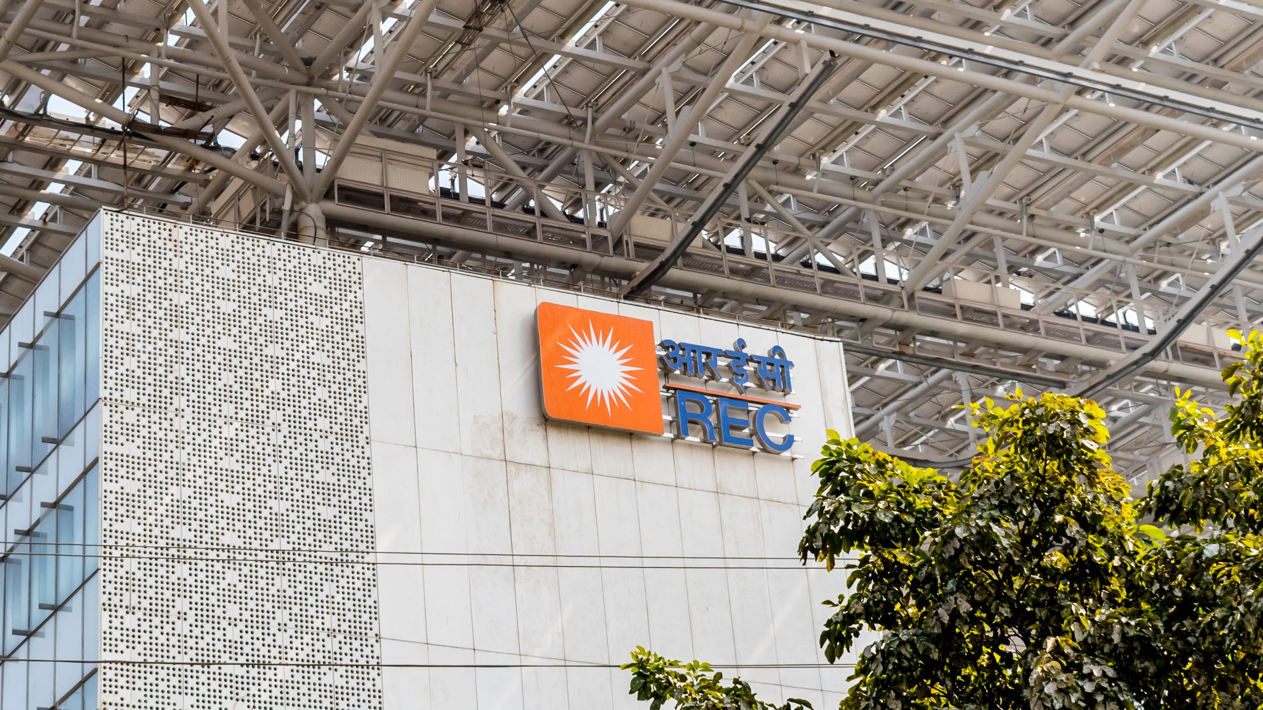 ACME Group Secures $500 Million Loan for Oman's Green Hydrogen